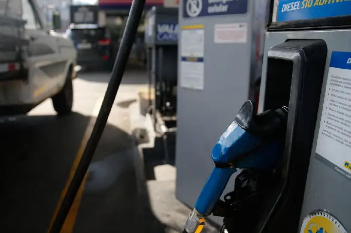 Rio de Janeiro e Rondônia não vão reduzir ICMS sobre combustível