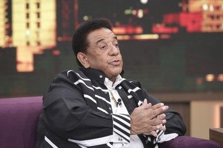 Saúde de Agnaldo Timóteo piora e quadro é considerado crítico