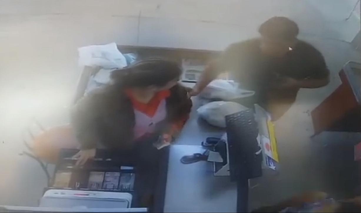 A LUZ DO DIA: Polícia procura homem que cometeu assalto em supermercado de Aparecida