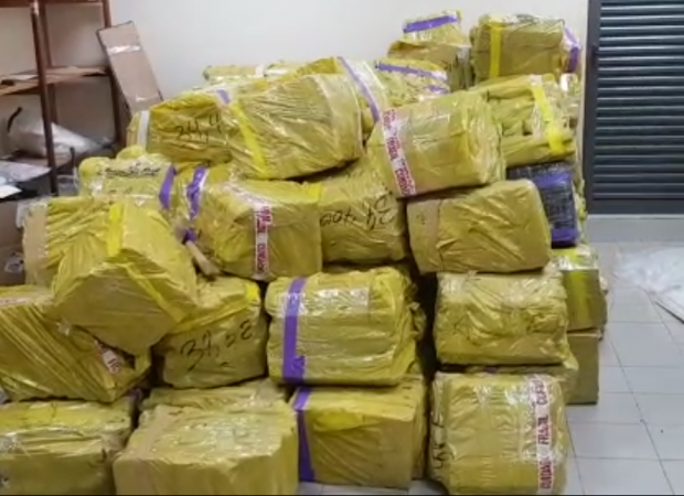 PRF apreende mais de 12 toneladas de maconha, em Jataí