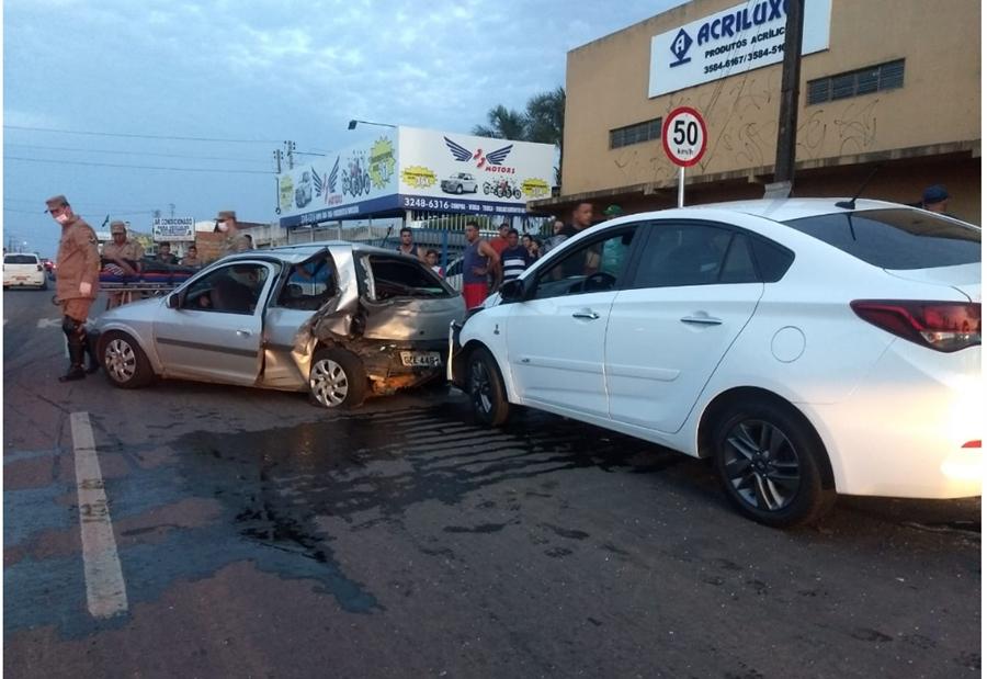 Acidente grave na Avenida Independência em Aparecida de Goiânia