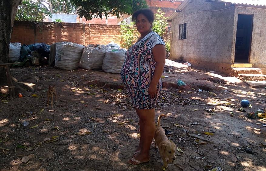 Grávida de gêmeos pede ajuda em Aparecida de Goiânia para comprar enxovais e medicamentos