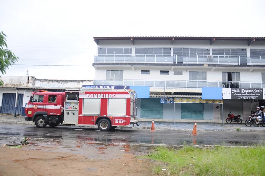 Chuva castiga Aparecida de Goiânia no final da tarde deste Domingo (22)