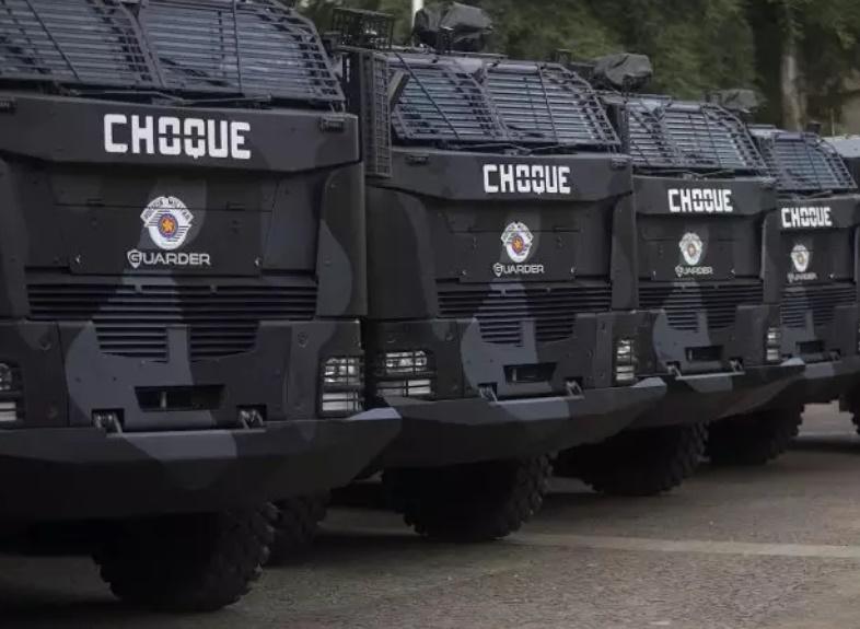 Policial militar é presa acusada de matar e queimar marido, também PM