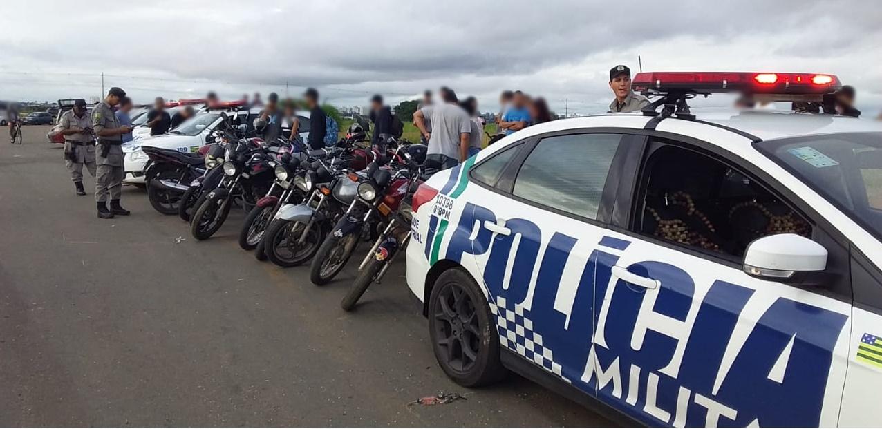 Operação duas rodas retira motocicletas irregulares das ruas de Aparecida