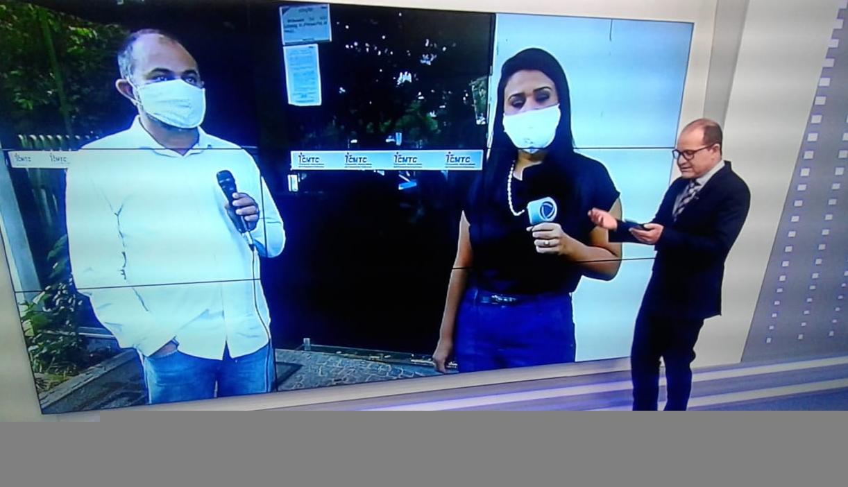 Clima fica tenso entre Repórter da Record TV e Presidente da CMTC durante entrevista ao vivo