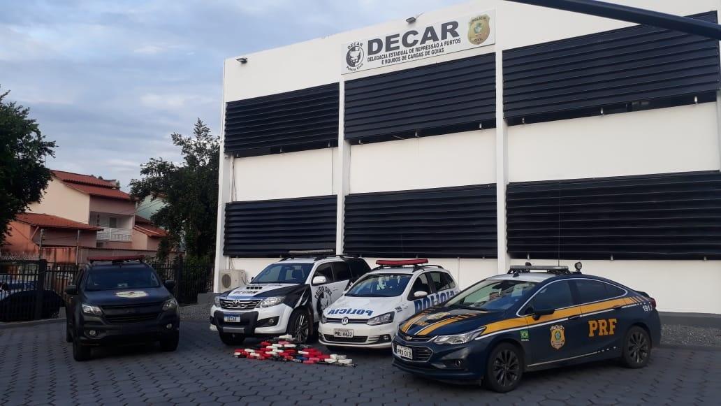 Drogas avaliadas em quase 7 milhões, são apreendidas pela polícia