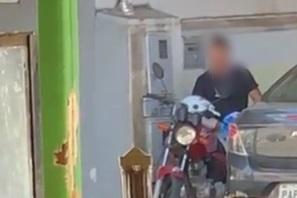 Moradores com medo em Aparecida após flagarem homem se masturbando em avenida movimentada