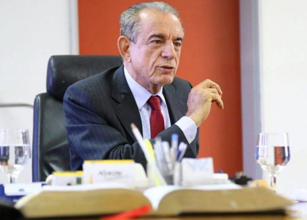 VEJA A REPORTAGEM; É crítico o quadro clínico do ex-governador Iris Rezende, afirma boletim médico 