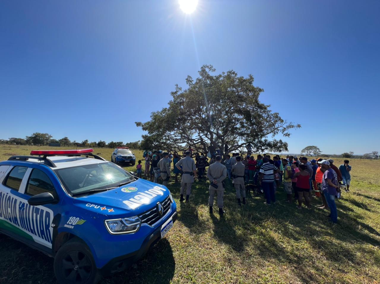 Polícia Militar retira grupo que invadiu área de proteção ambiental em Aparecida