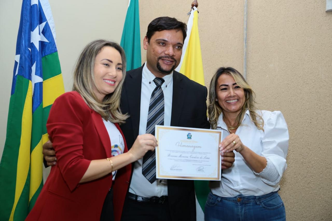 Jornalista Brunno Moreira é homenageado na Câmara Municipal de Aparecida de Goiânia