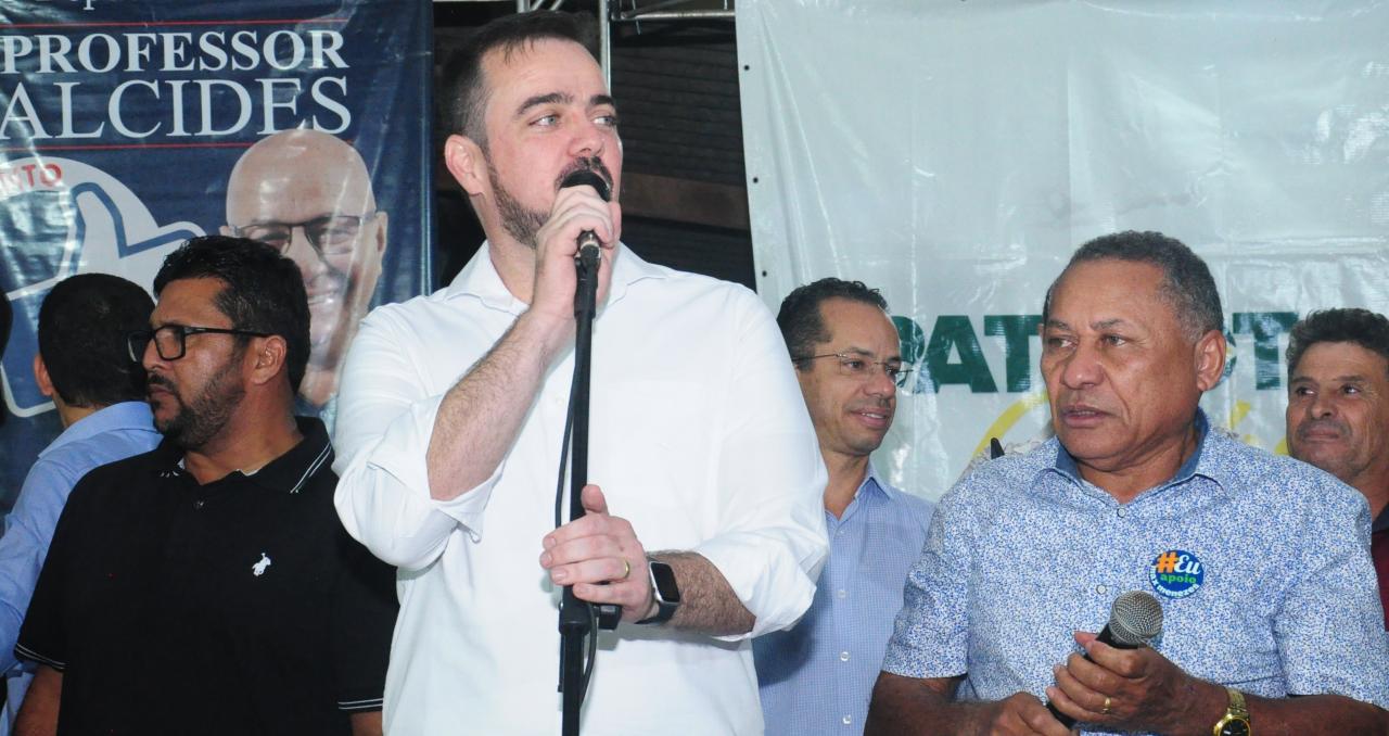 Multidão lota reunião realizada por Vereador de Aparecida em prol da pré candidatura de Gustavo Mendanha