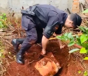 Polícia Militar apreende fuzis e estoque de munição na região metropolitana da capital
