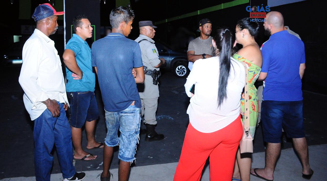 Garagem não entrega veículos, e vira caso de polícia em Aparecida