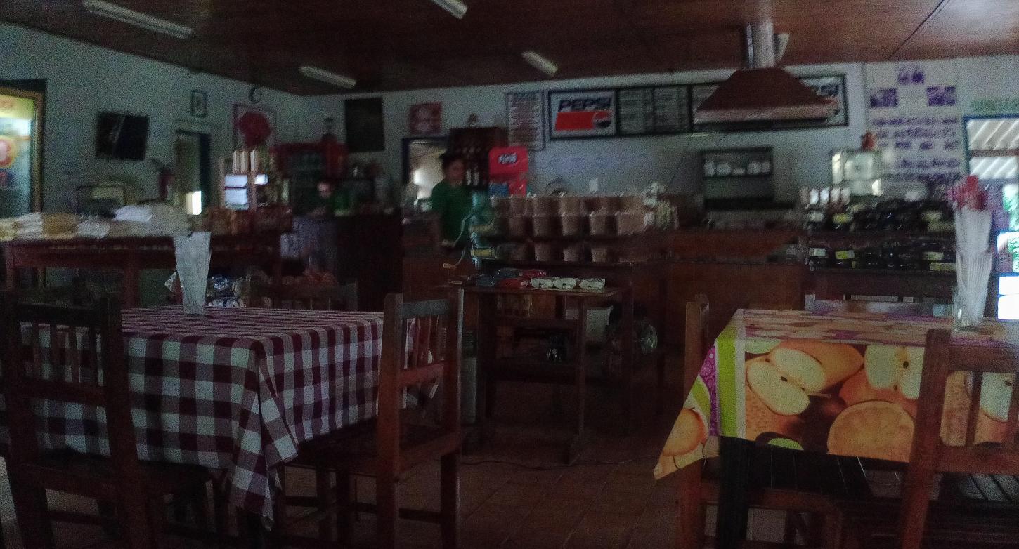 Moradores de Professor Jamil amargam prejuízos devido à falta de energia elétrica