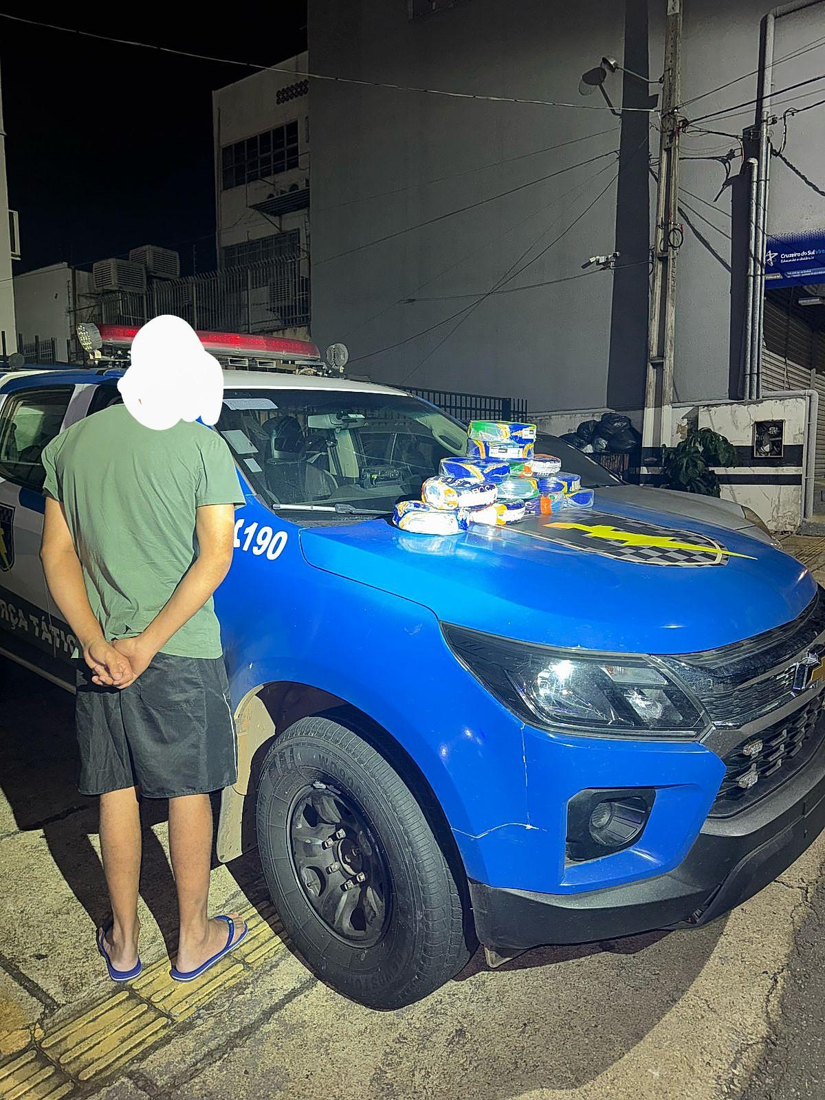 Funcionário de obra é preso suspeito de furtar mil metros de fios de cobre