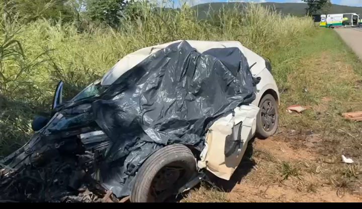 Três pessoas morrem em dois acidentes graves nesta segunda em Goiás