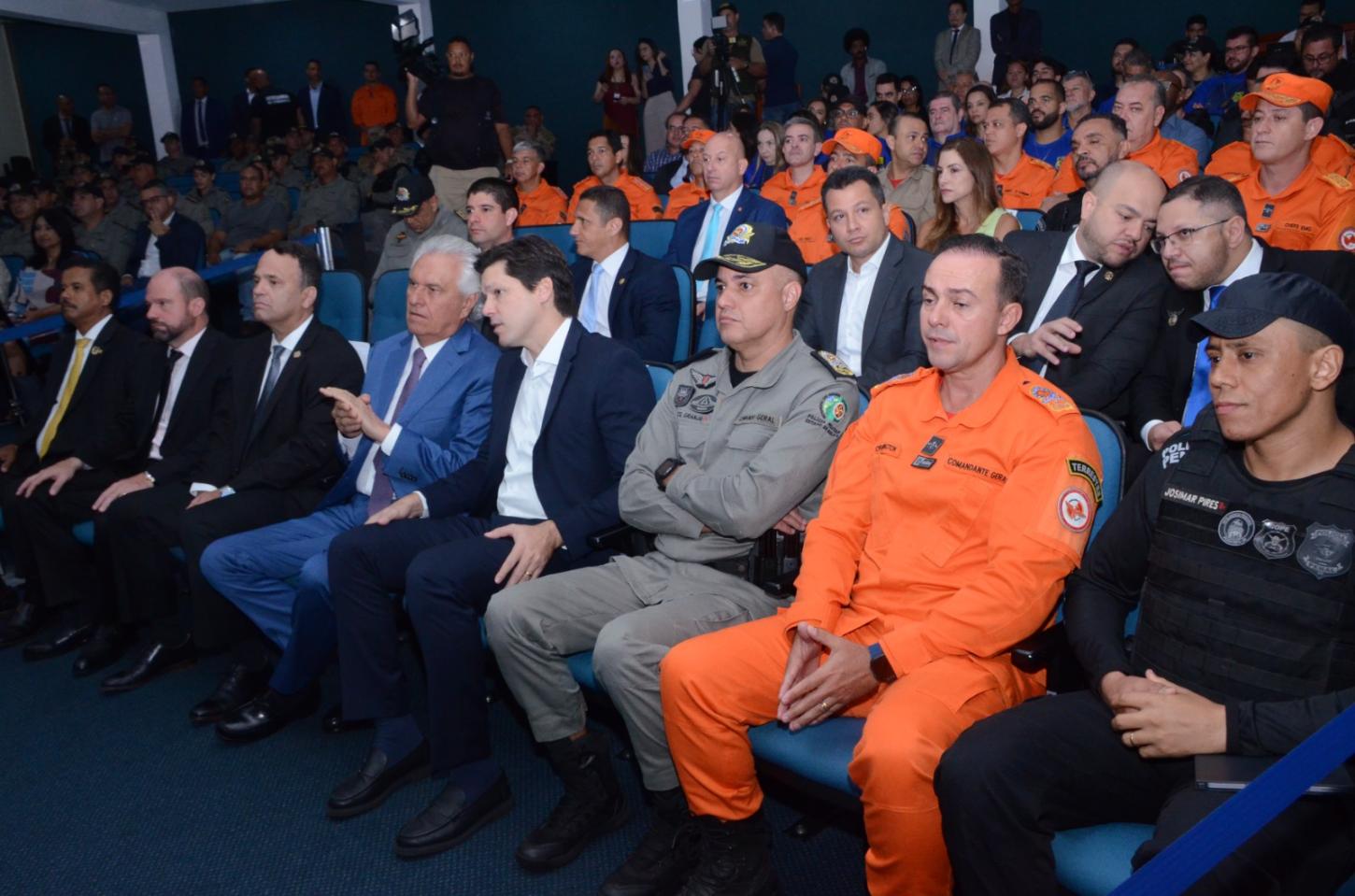 Governador Ronaldo Caiado comemora resultados na Segurança Publica