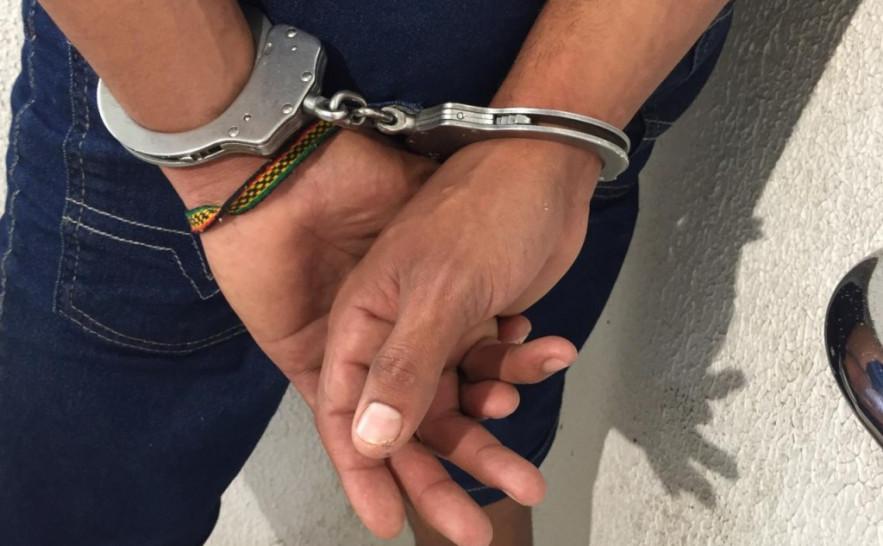 Discussão por causa de futebol acaba em tiroteio em Aparecida