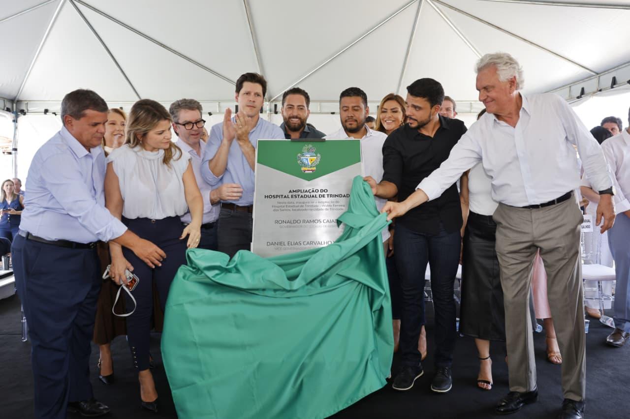 Caiado e Daniel Vilela inauguram nova expansão do Hospital Estadual de Trindade
