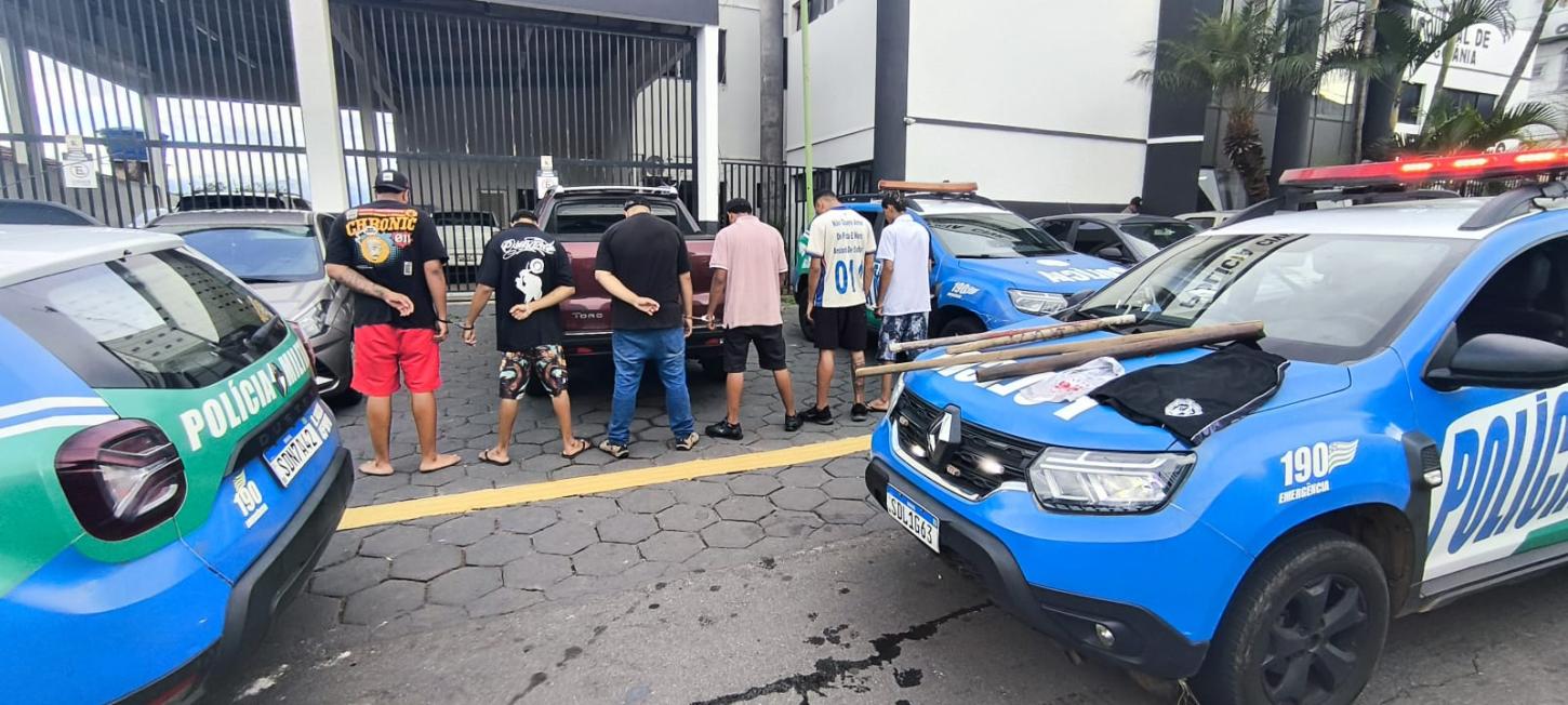 Seis torcedores presos suspeitos de roubo em Aparecida