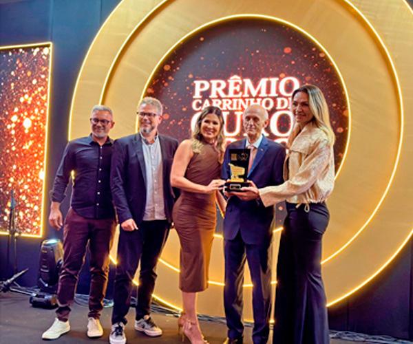 Coca-Cola BANDEIRANTES vence o Troféu Carrinho de Ouro 2026 na categoria Refrigerantes