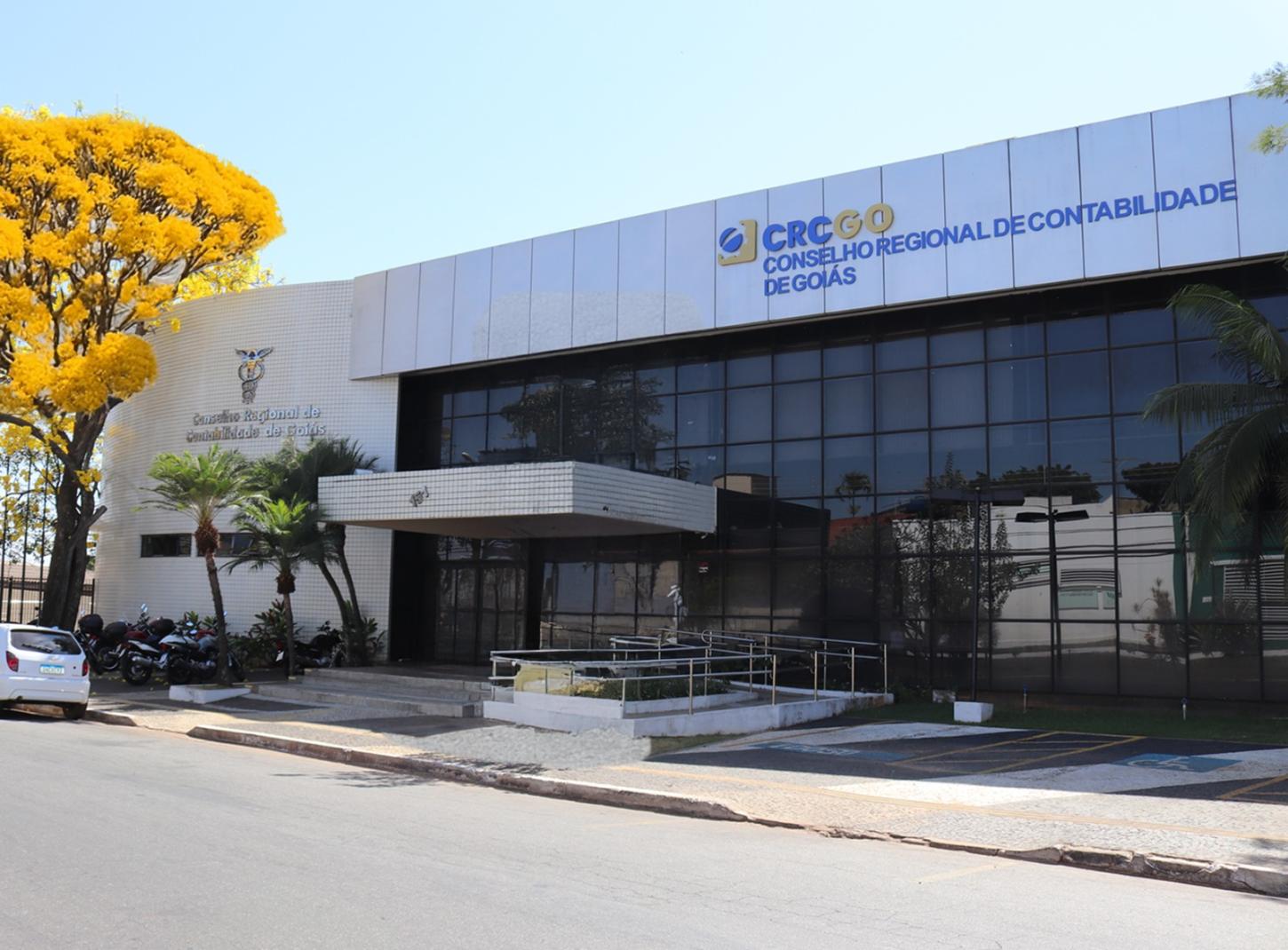 Novo CNPJ com letras começa a ser implantado em 31 de julho: CRCGO orienta empresas sobre as mudanças e os cuidados necessários