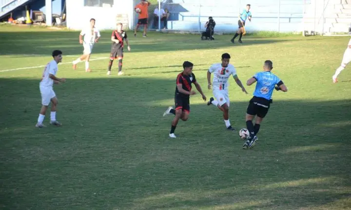 Cerrado Esporte Clube conquista título em cima do Atlético Goiano